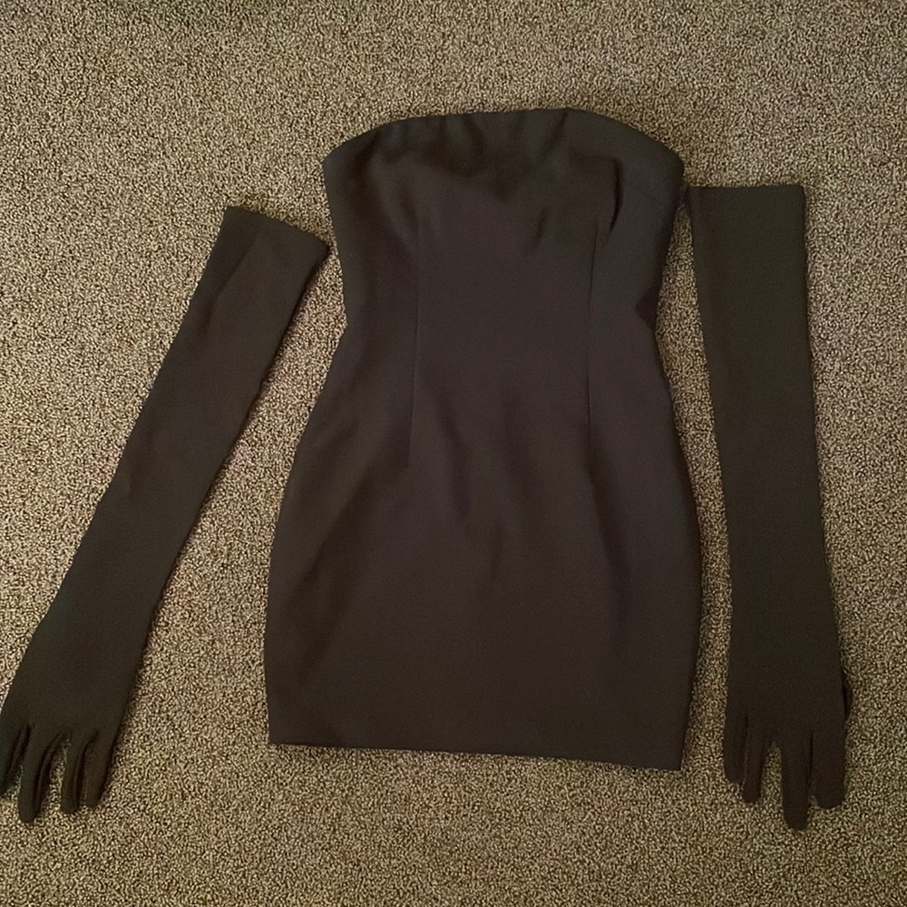 Superdown black strapless mini dress with gloves